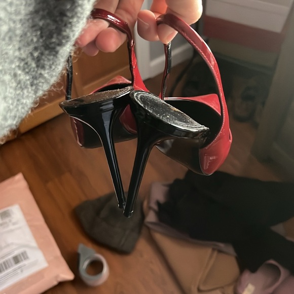 Saint Laurent red Anja heels - Picture 9 of 9